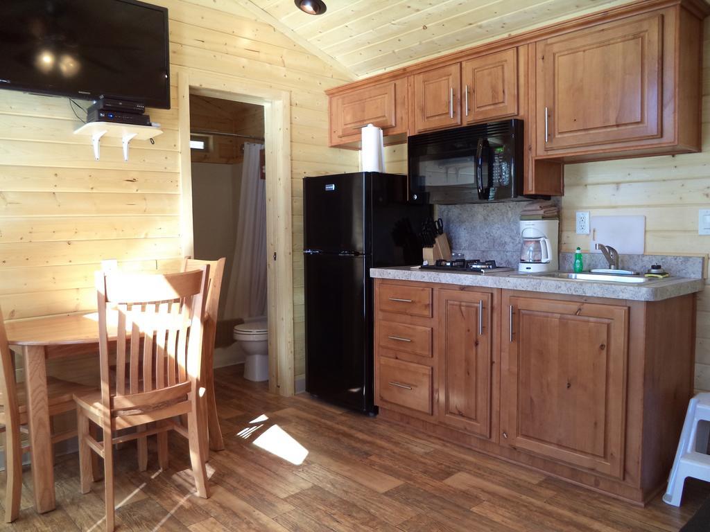 Palm Springs Camping Resort Cabin 3 팜데저트 외부 사진
