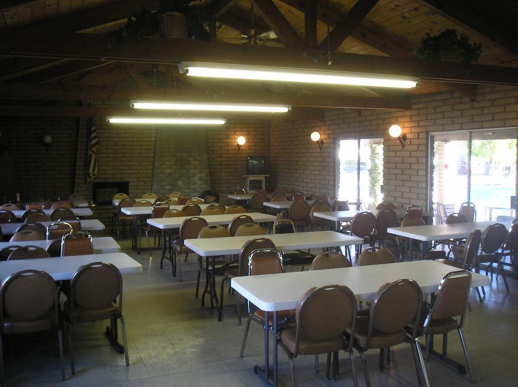 Palm Springs Camping Resort Cabin 3 팜데저트 외부 사진