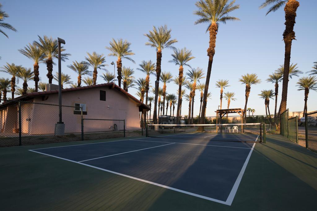 Palm Springs Camping Resort Cabin 3 팜데저트 외부 사진